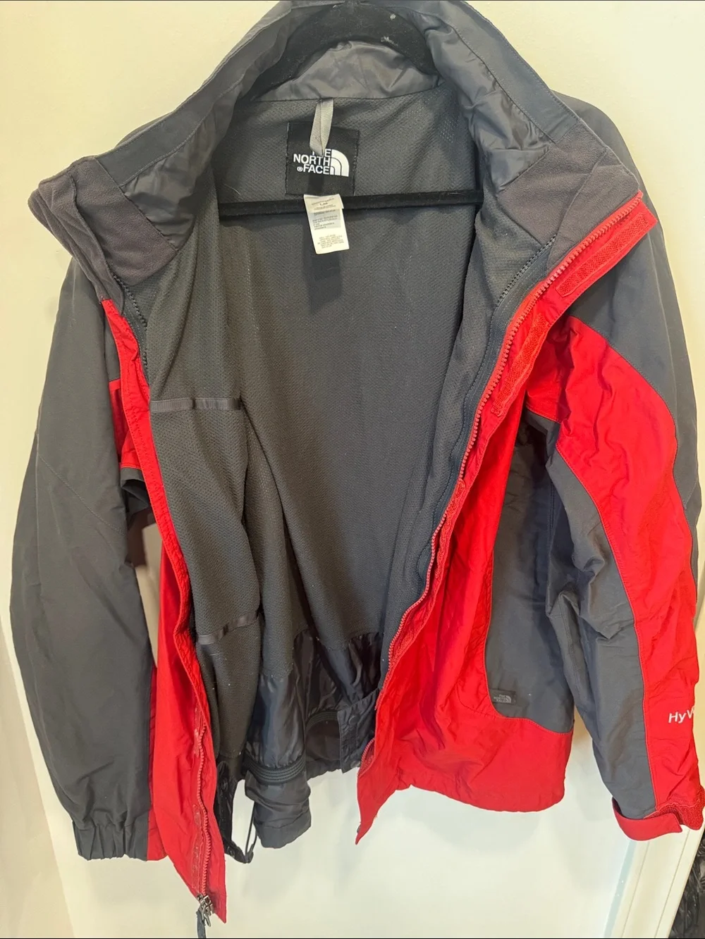 The North Face Red & Gray HyVent Mountain Shell Jacket | Men’s L Gorpcore